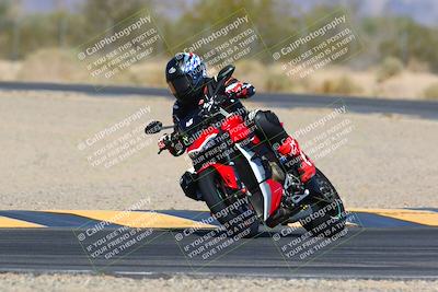 media/Mar-20-2025-Racers Edge (Thu) [[0731d8e3a1]]/2-B Group/Session 2 (Turn 7)/